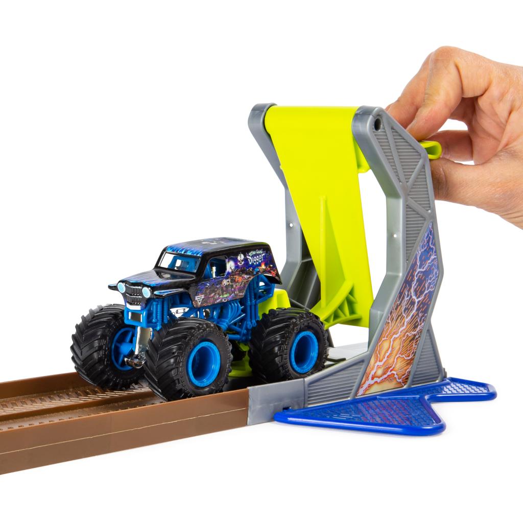 Monster Jam, Official Champ Ramp Freestyle Playset Featuring