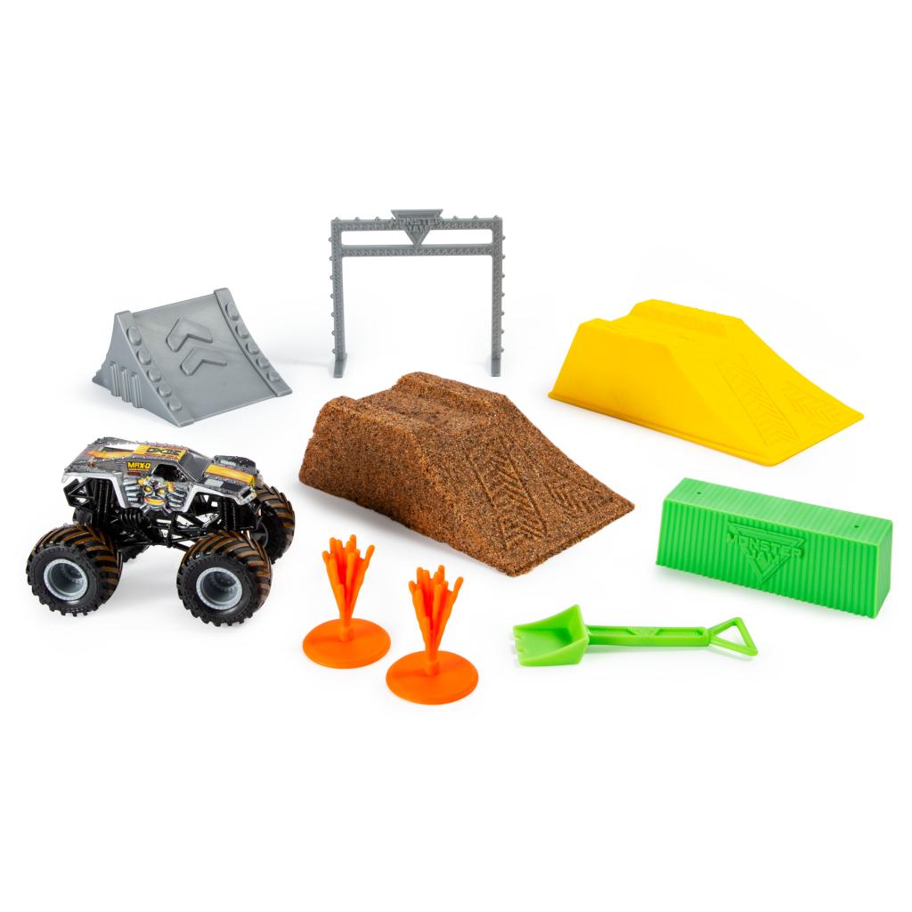 Monster Jam, Max D Monster Dirt Deluxe Set, Featuring 16oz