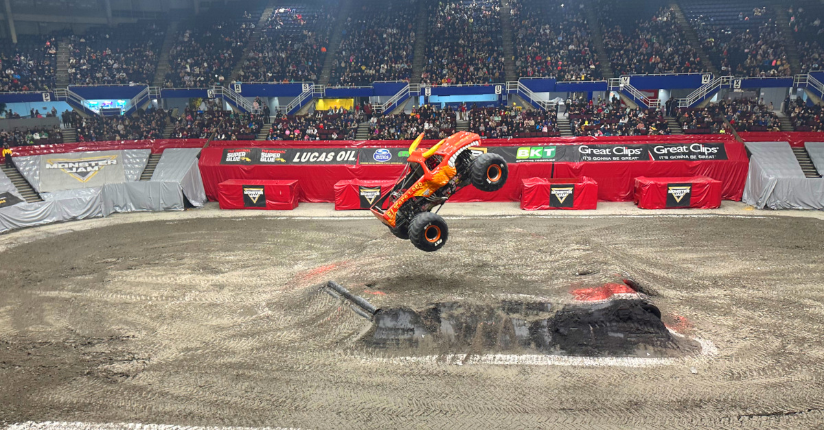 El Toro Loco competing in Vancouver, BC.
